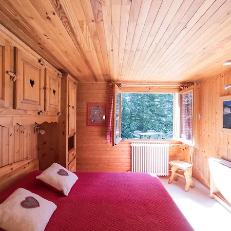 Bed & Breakfast La Datcharle Pugny-Chatenod