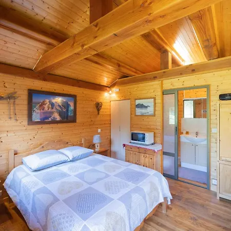 La Datcharle Bed & Breakfast